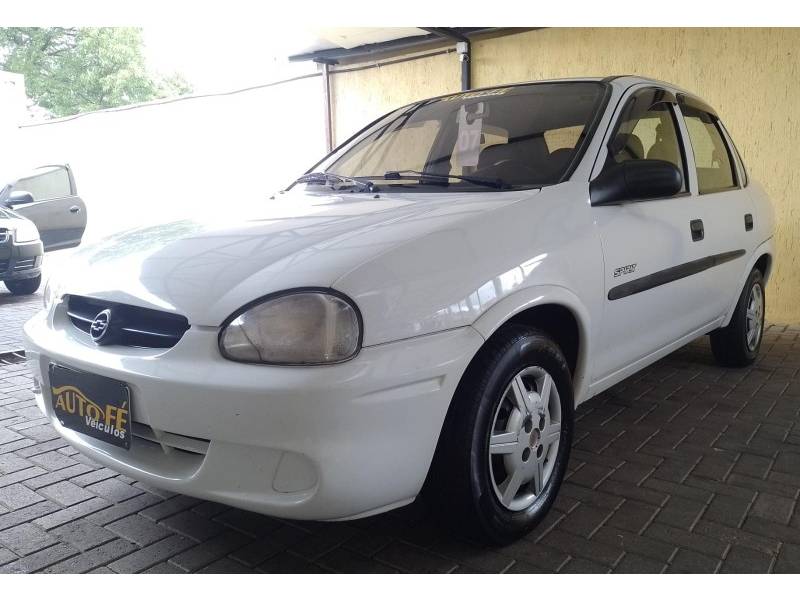 CHEVROLET - CLASSIC - 2006/2007 - Branca - R$ 27.900,00