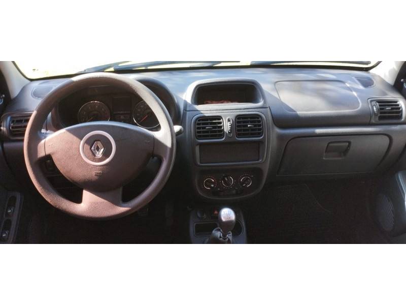 RENAULT - CLIO - 2015/2016 - Bege - R$ 41.900,00