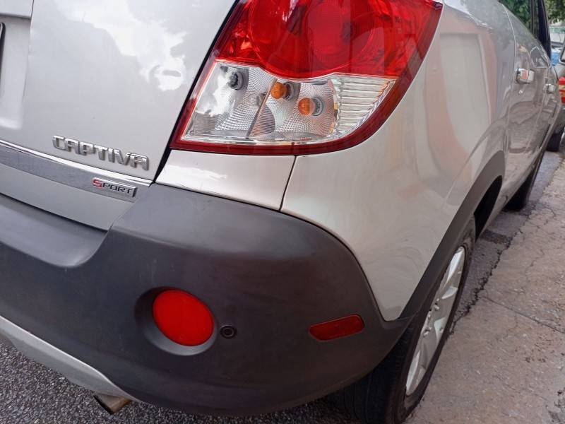 CHEVROLET - CAPTIVA - 2010/2010 - Prata - R$ 42.900,00