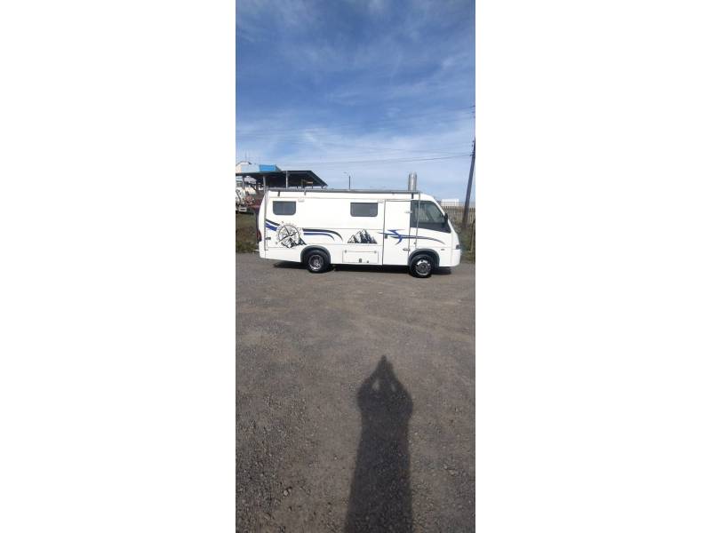 MARCOPOLO - VOLARE - 2004/2005 - Branca - R$ 296.000,00