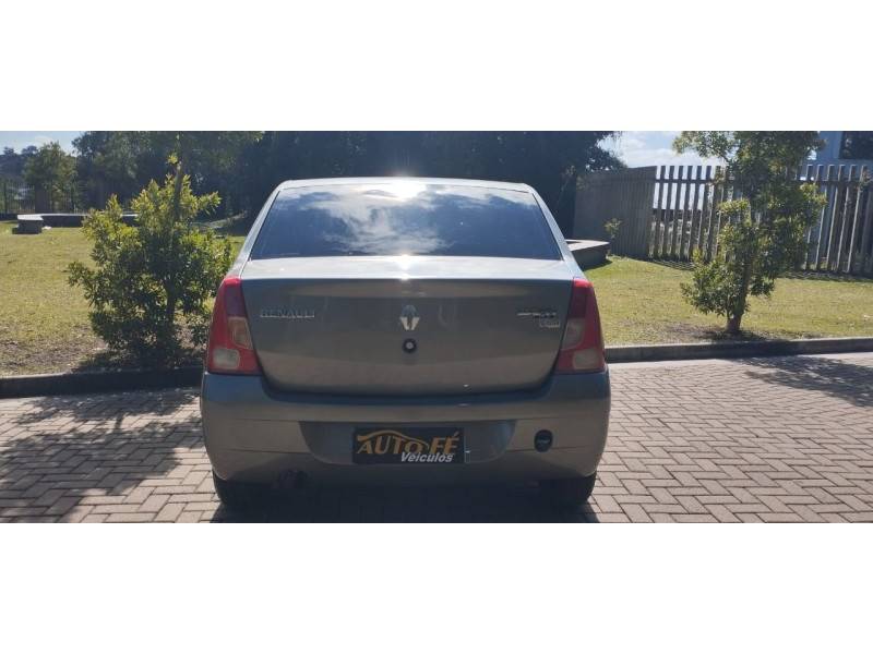 RENAULT - LOGAN - 2007/2008 - Cinza - R$ 27.900,00