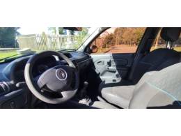RENAULT - CLIO - 2015/2016 - Bege - R$ 41.900,00