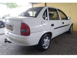 CHEVROLET - CLASSIC - 2006/2007 - Branca - R$ 27.900,00