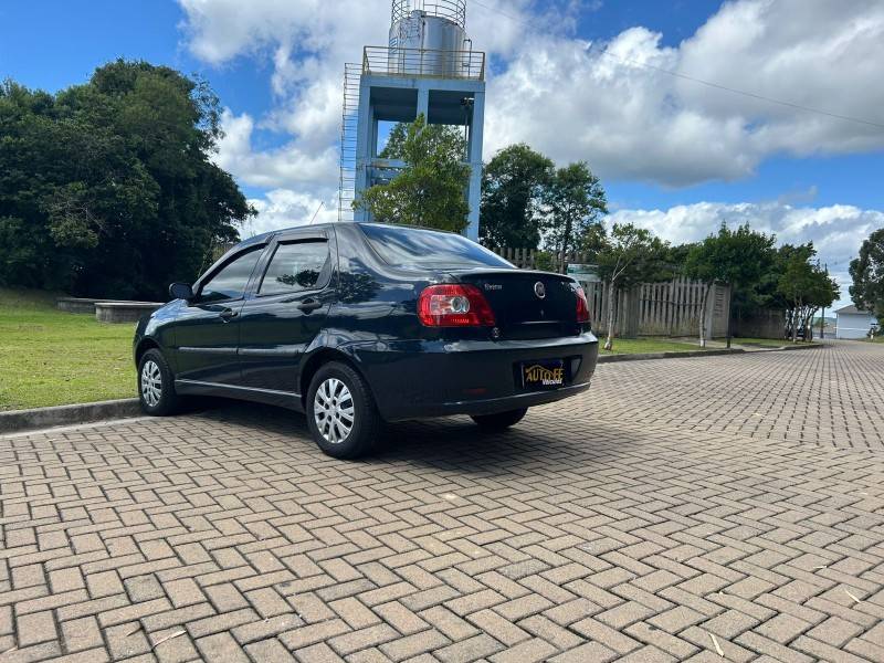 FIAT - SIENA - 2009/2010 - Azul - R$ 32.900,00