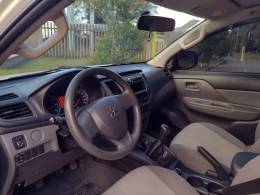 MITSUBISHI - L200 TRITON - 2022/2022 - Branca - R$ 139.900,00