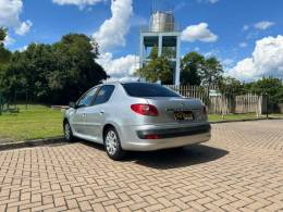 PEUGEOT - 207 - 2008/2009 - Prata - R$ 22.900,00