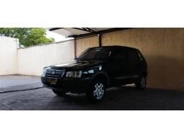 FIAT - UNO - 2011/2012 - Preta - R$ 32.900,00