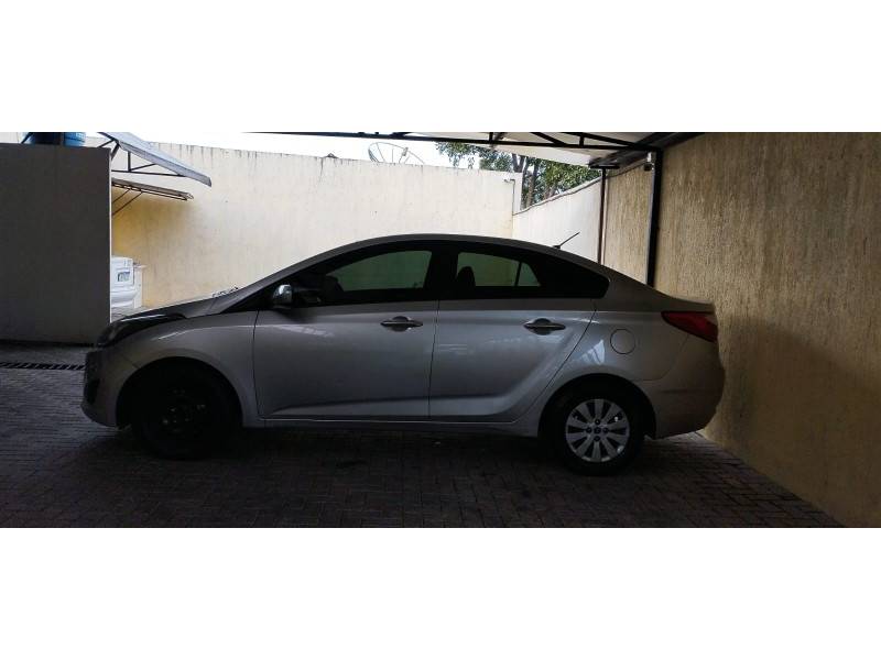 HYUNDAI - HB20S - 2015/2015 - Prata - R$ 59.900,00