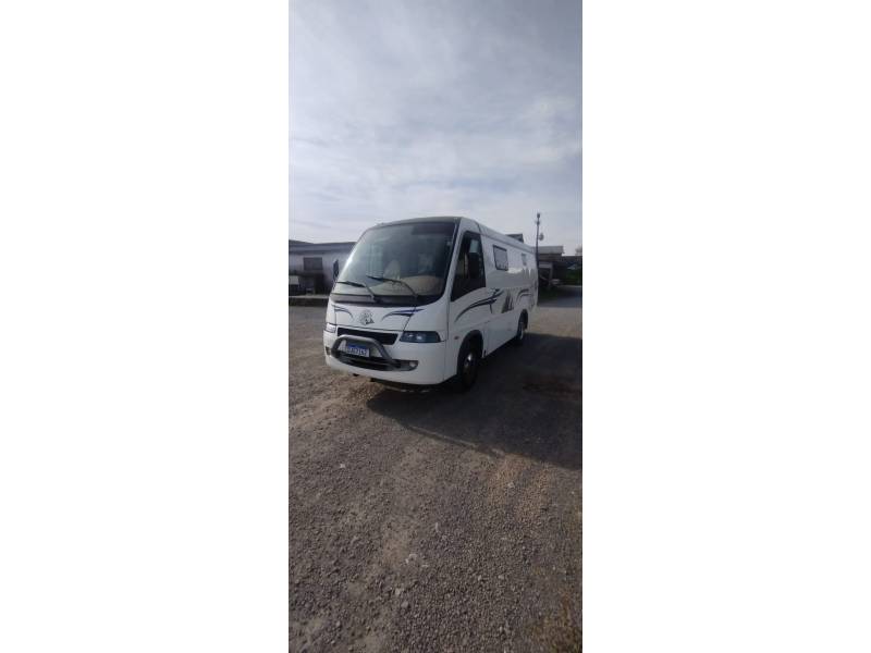 MARCOPOLO - VOLARE - 2004/2005 - Branca - R$ 296.000,00