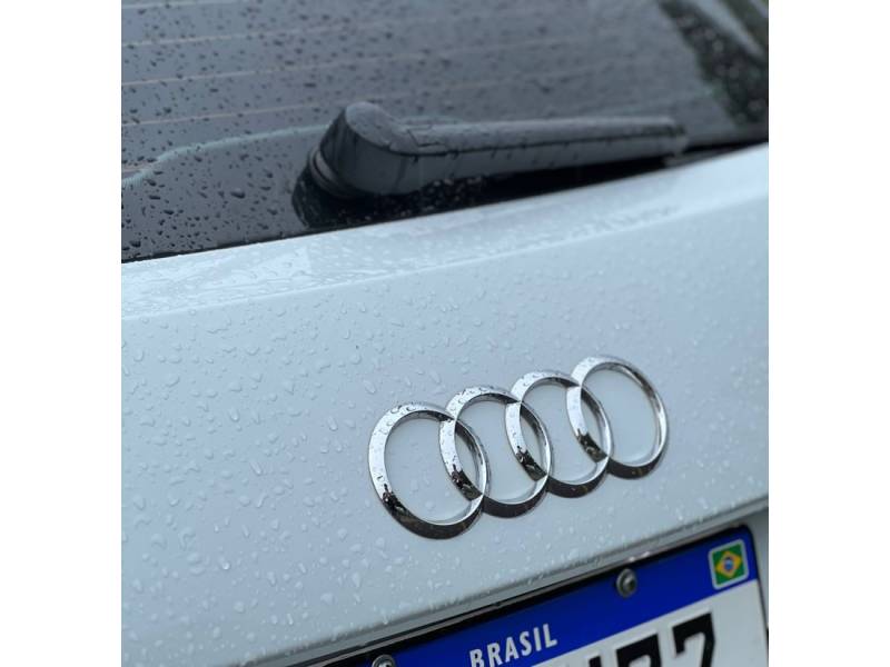 AUDI - A1 - 2013/2013 - Branca - R$ 66.900,00