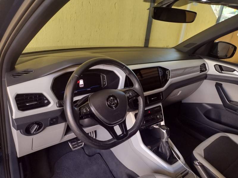VOLKSWAGEN - T-CROSS - 2020/2021 - Azul - R$ 114.900,00