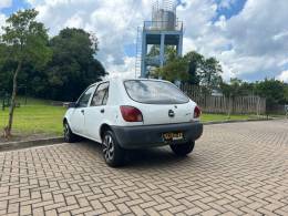 FORD - FIESTA - 1998/1999 - Branca - R$ 10.900,00