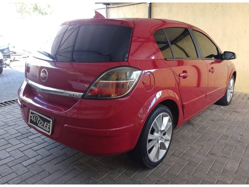 CHEVROLET - VECTRA - 2007/2008 - Vermelha - R$ 37.900,00