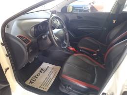 HYUNDAI - HB20 - 2016/2017 - Branca - R$ 72.900,00