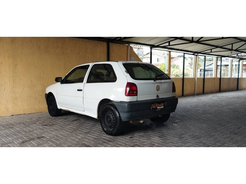 VOLKSWAGEN - GOL - 2005/2005 - Branca - R$ 17.900,00