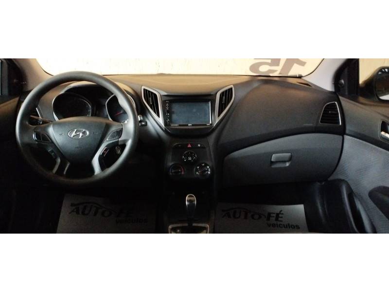 HYUNDAI - HB20S - 2015/2015 - Prata - R$ 59.900,00