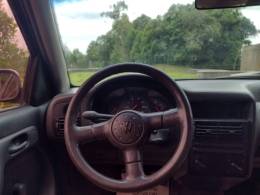 VOLKSWAGEN - GOL - 1997/1998 - Verde - R$ 10.900,00