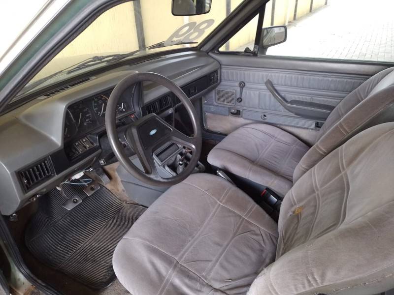 FORD - DEL REY - 1988/1989 - Verde - R$ 16.900,00