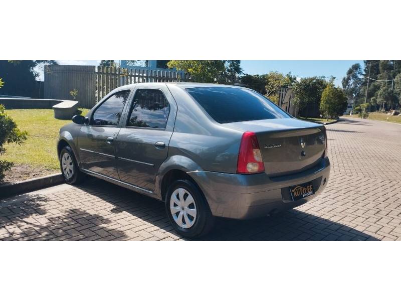 RENAULT - LOGAN - 2007/2008 - Cinza - R$ 27.900,00