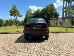 CHEVROLET - CLASSIC - 2004/2005 - Preta - R$ 19.900,00